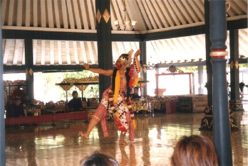 Kraton Dancers
